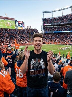Denver Broncos/ Star Wars Black Graphic Short Sleeve Tee